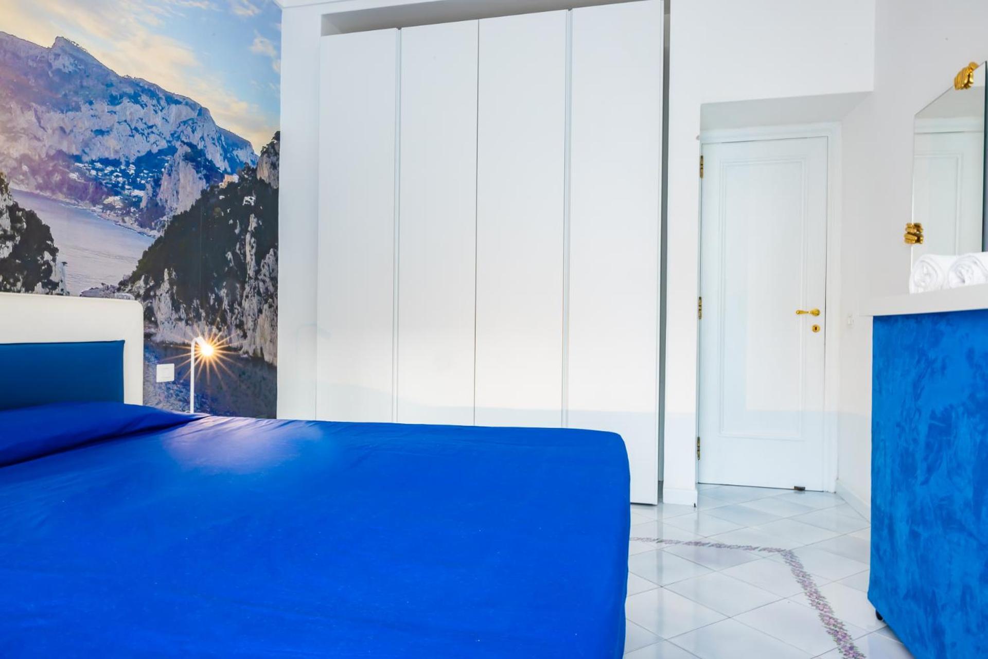 Caprigetaway - Domus Le Botteghe Apartment ภายนอก รูปภาพ